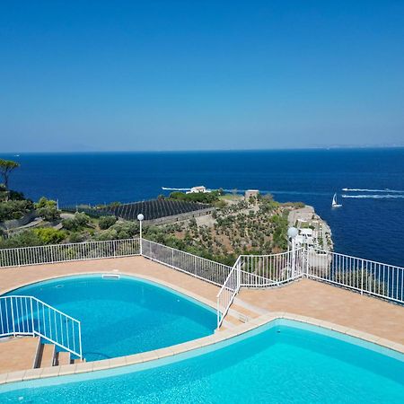 Villaggio Villa Lubrense Massa Lubrense Exterior photo